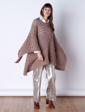 modèle tricot Poncho en Leader de Plassard